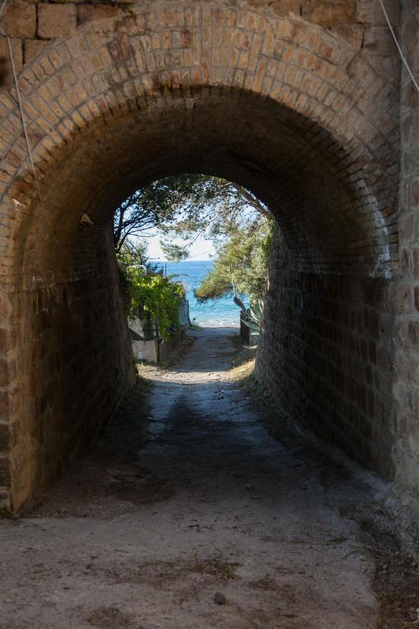 Beach Of Eden Cefalu' Bagian luar foto